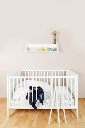 Milkii Baby- & Kinderbett Niiko, 140 x 70 cm