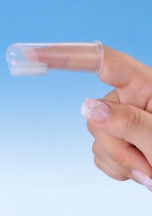 Reer Finger-Zahnbürste aus Silikon